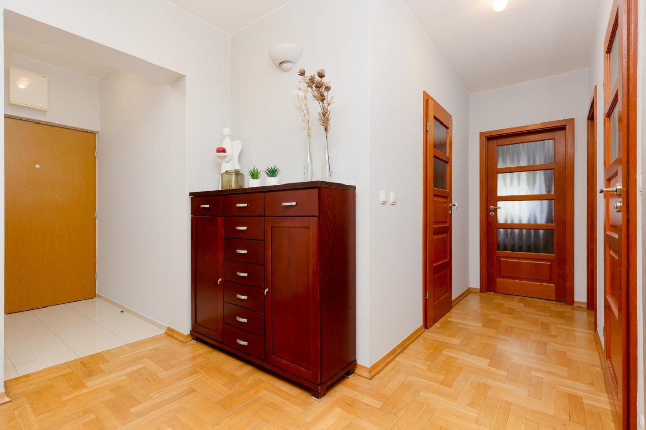 Mokotow Apartment Bluszczanska By Noclegi Renters Warszawa Exteriör bild